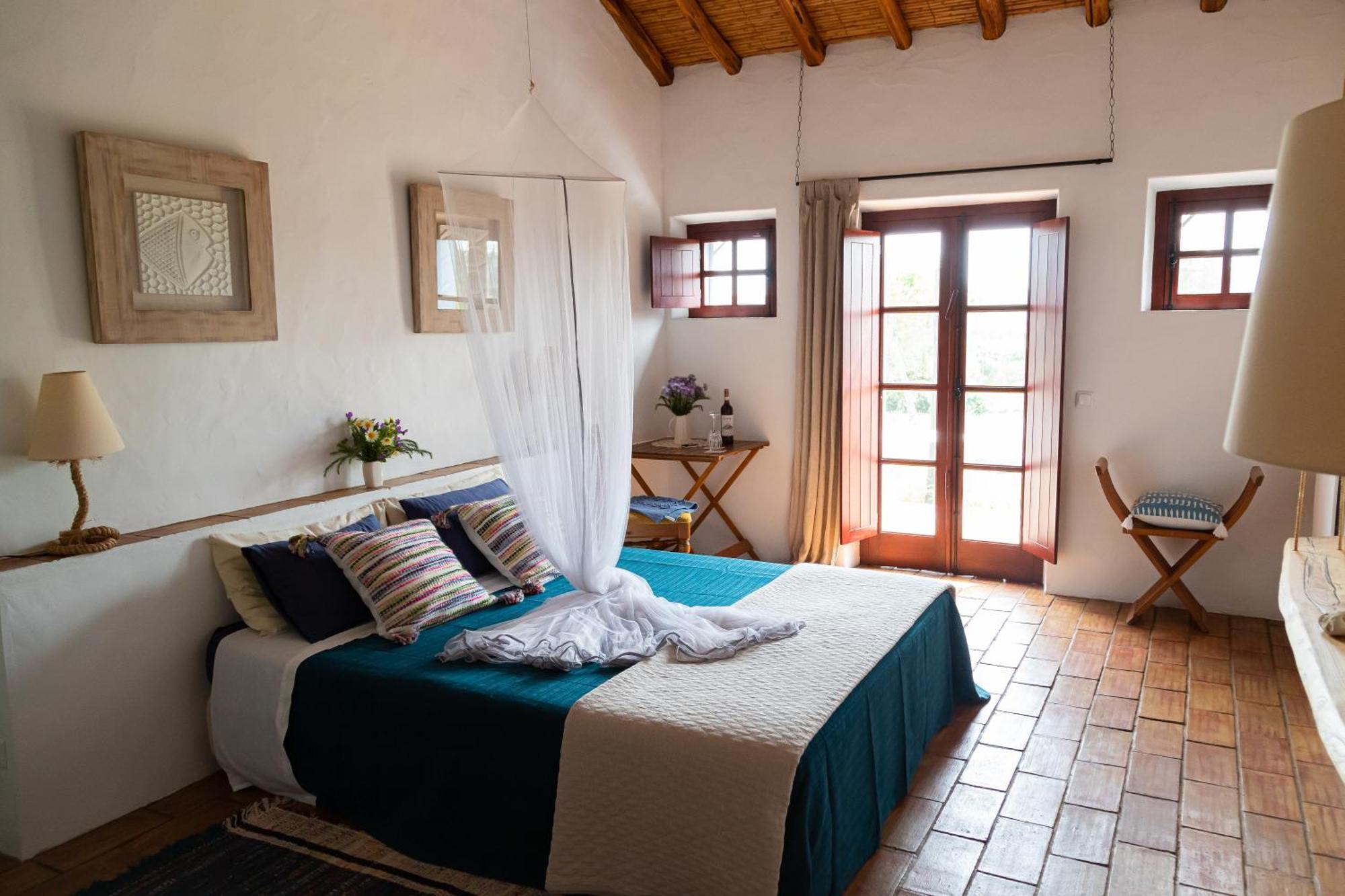 Casas Na Vinha - Monte Da Casteleja, Wine Estate - Eco Turismo Rural Лагуш Екстер'єр фото